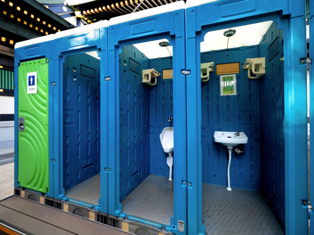 Best Luxury portable toilet rental  in Buhler, KS